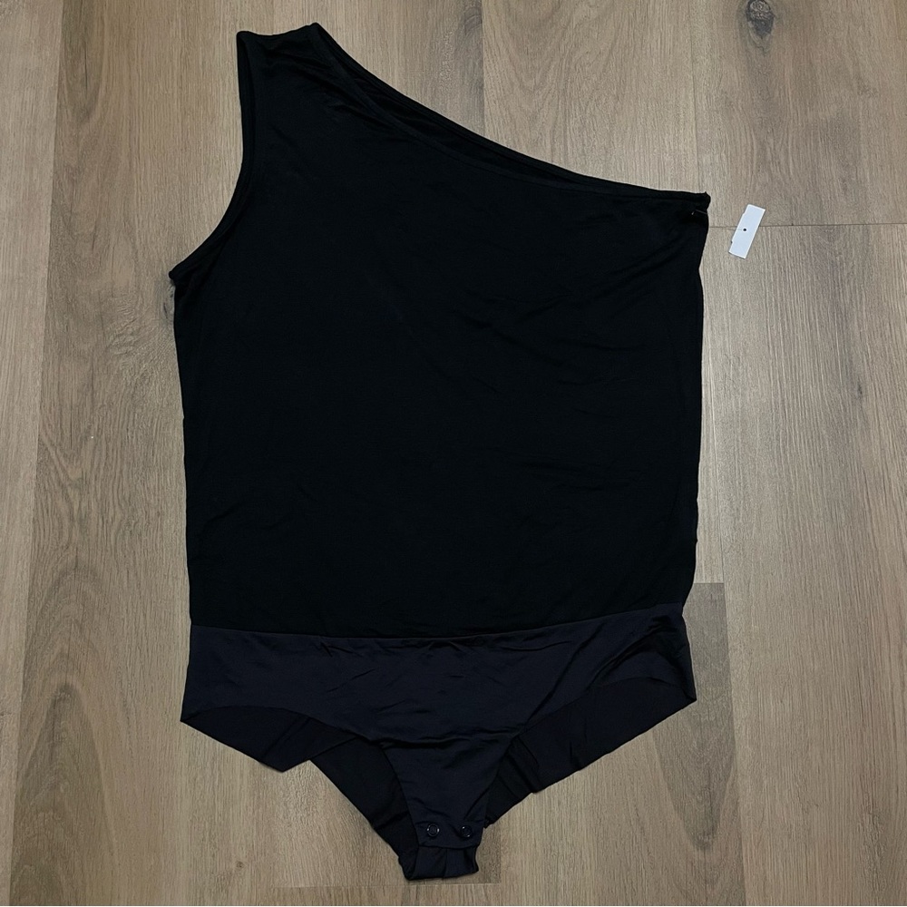 NWT L'agence Dina One-Shoulder Black Bodysuit in Size Large